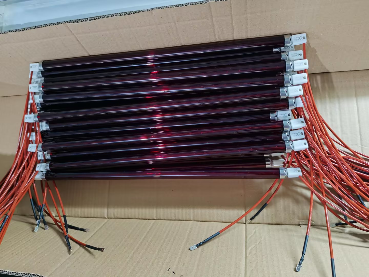 Engineering Specifications for Custom 1000W and 2000W Halogen Heating Lamps